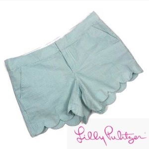 Lilly Pulitzer Scalloped Buttercup Short Size 10